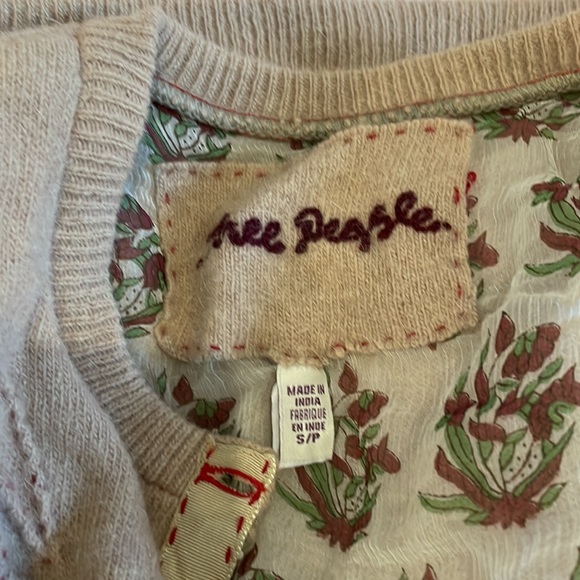 EUC free people sweater - Picture 2 of 4